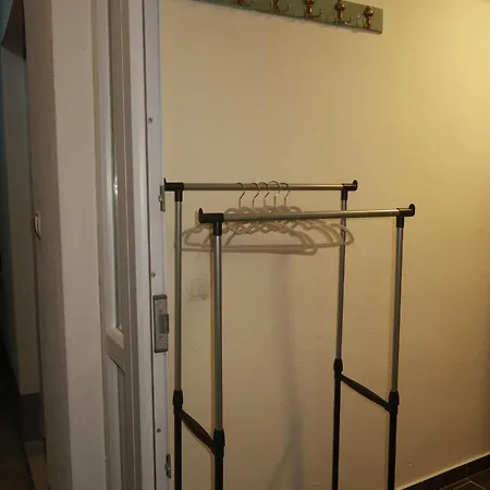 Two Bedroom Apartment In Mostar With Terrace & View Apartman *