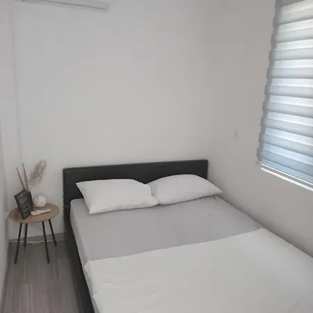 Apartment Two Bedroom In With Terrace & View Mostar
